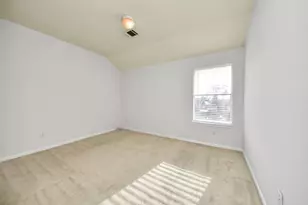 2423 Waterwood Dr, Sugar Land, TX 77479 - Photo 27