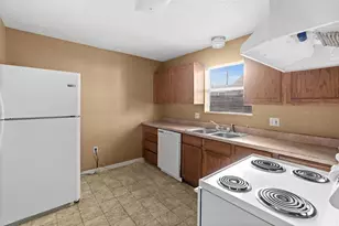 2200 Peach Ave, Bay City, TX 77414 - Photo 11