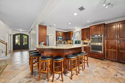 6002 Dabney Hill Court, Sugar Land, TX 77479 - Photo 15