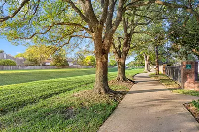 6002 Dabney Hill Court, Sugar Land, TX 77479 - Photo 5