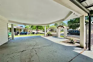 4613 Dewberry St, Houston, TX 77021 - Photo 5
