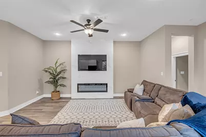 18635 Adventurous Way, Cypress, TX 77433 - Photo 9