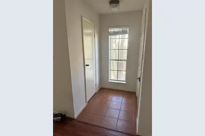 1515 Sandy Springs Road #2002, Houston, TX 77042 - Photo 17