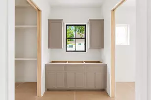 212 E 24th St, Houston, TX 77008 - Photo 21
