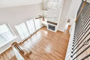 10327 Brickyard Ct, Houston, TX 77041 - Photo 17