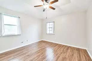 10327 Brickyard Ct, Houston, TX 77041 - Photo 19