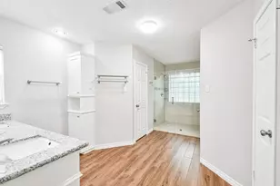10327 Brickyard Ct, Houston, TX 77041 - Photo 15