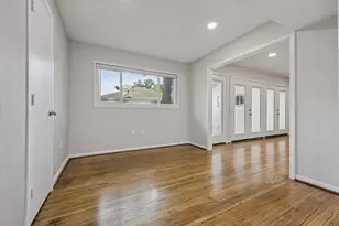 8621 Bob White Dr, Houston, TX 77074 - Photo 15