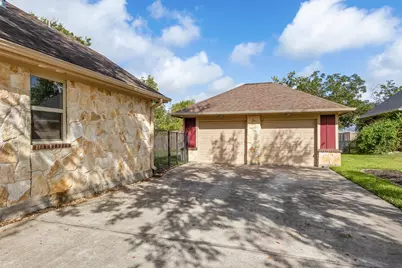1519 Felder Street, Navasota, TX 77868 - Photo 3