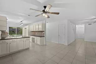 1422 Delabrook Ct, Seabrook, TX 77586 - Photo 9