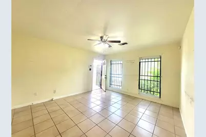 5514 S Acres Drive, Houston, TX 77048 - Photo 9