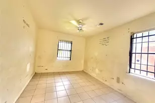 5514 S Acres Dr, Houston, TX 77048 - Photo 21