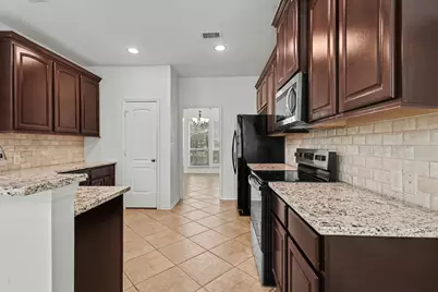 1323 Laura Hills Lane, Spring, TX 77386 - Photo 7