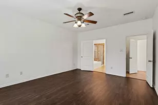 1323 Laura Hills Ln, Spring, TX 77386 - Photo 17