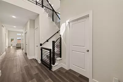 208 Dauphin Bay Court, Katy, TX 77493 - Photo 5