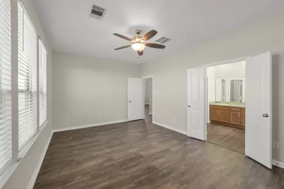 1127 Brahma Circle, East Bernard, TX 77435 - Photo 9