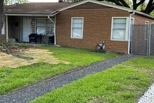 6944 Burgess St, Houston, TX 77021 - Photo 9