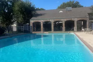 3900 Woodchase Dr, Houston, TX 77042 - Photo 3