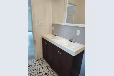 527 W 6th Street, Freeport, TX 77541 - Photo 11