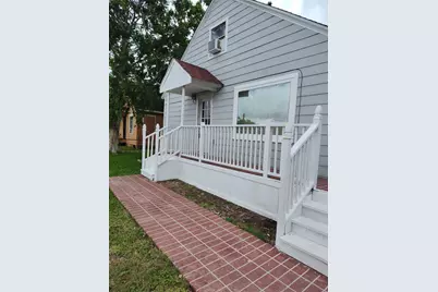 527 W 6th Street, Freeport, TX 77541 - Photo 1