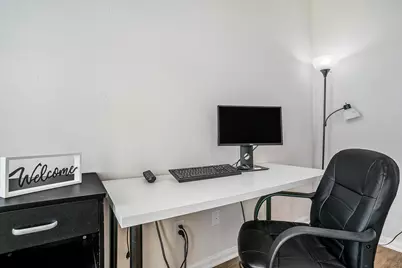 8302 Tourmaline Way, Texas City, TX 77591 - Photo 11