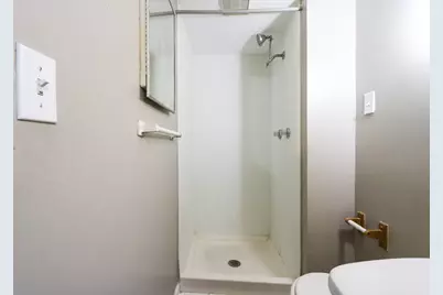 4615 University Oaks 1/2, Houston, TX 77004 - Photo 3