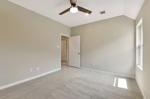 1439 Northwood Blf Ln, Pinehurst, TX 77362 - Photo 23