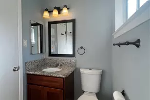 2406 Ridge Hollow Dr, Houston, TX 77067 - Photo 25
