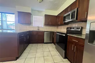 2406 Ridge Hollow Dr, Houston, TX 77067 - Photo 3
