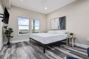 924 Melody Ln, Crystal Beach, TX 77650 - Photo 33