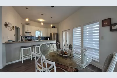 17732 Glei, Galveston, TX 77554 - Photo 11