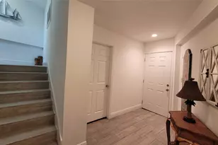 17732 Glei, Galveston, TX 77554 - Photo 5