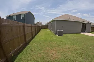 8418 Rayburn Rd, Cove, TX 77523 - Photo 15