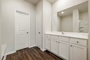 10377 Red Cardinal Dr, Cleveland, TX 77328 - Photo 19