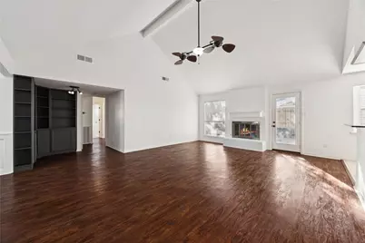 6611 Castle Lane Drive, Houston, TX 77066 - Photo 3