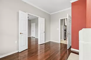 2400 McCue Rd, Houston, TX 77056 - Photo 23