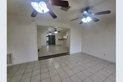 6717 Fairway Drive, Galveston, TX 77551 - Photo 3