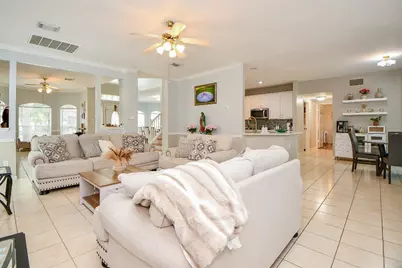 3151 Mossy Elm Court, Houston, TX 77059 - Photo 9