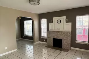 2340 Cumberland St, Houston, TX 77023 - Photo 5
