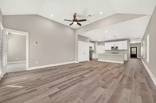 10546 Preserve Wy, Conroe, TX 77385 - Photo 5