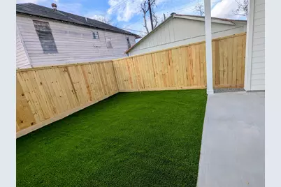 1120 E 26th Street, Houston, TX 77009 - Photo 29