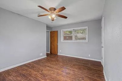 111 Carnation Street, Lake Jackson, TX 77566 - Photo 15
