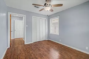 111 Carnation St, Lake Jackson, TX 77566 - Photo 27