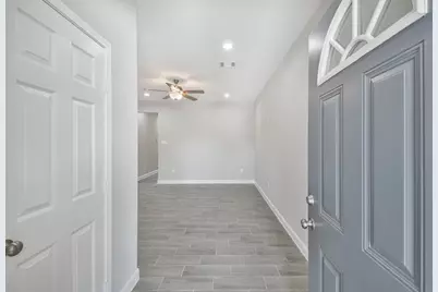 7524 E Maxroy Street #B, Houston, TX 77088 - Photo 3