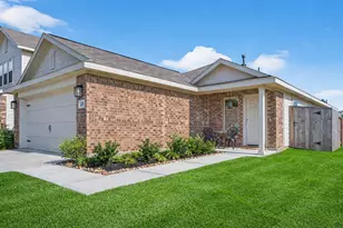 2450 Ridge Oak Dr, Conroe, TX 77301 - Photo 3