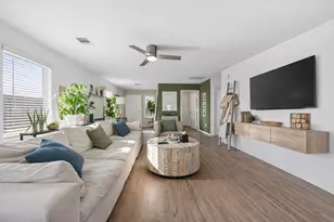 2450 Ridge Oak Dr, Conroe, TX 77301 - Photo 9