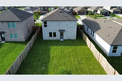 2414 Cherry Ruby Drive, Rosharon, TX 77583 - Photo 3
