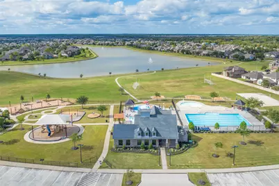 2414 Cherry Ruby Drive, Rosharon, TX 77583 - Photo 19