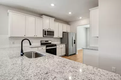 15638 Honey Cove Drive, Conroe, TX 77303 - Photo 9