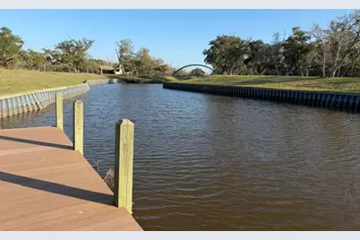 31810 Amberjack Drive, Richwood, TX 77515 - Photo 3